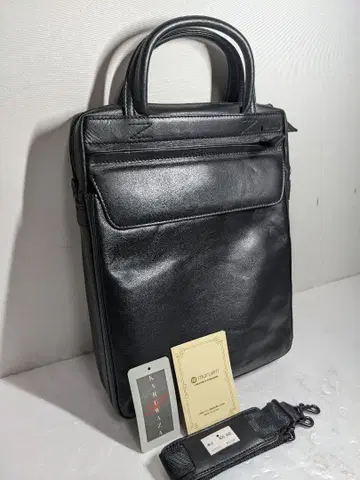 새상품 일본제 KARUWAZA 카루와자 마루엠 가죽 백 maruem