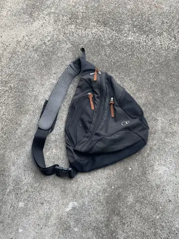 오션 퍼시픽 원 숄더백 오션 퍼시픽 y2k