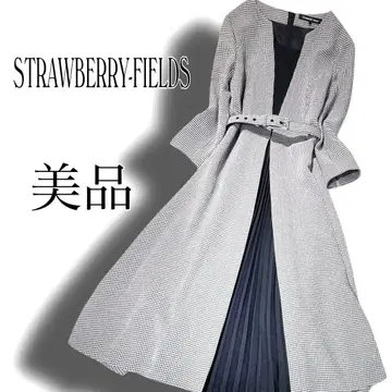 새상품급 스트로베리 필드 센터 플리츠 원피스 벨트 포함 요시코님 착용