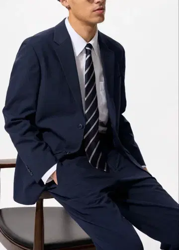 UNIQLO 감동 자켓 팬츠 세트 네이비 유니클로 S