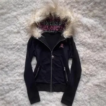 스컬 디자인 인조 모피 부착 자켓 y2k 갸루 S 사이즈