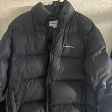 thisisneverthat 블랙 다운 자켓