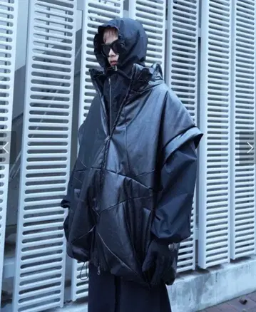 [ DIG YOUR OWN GRAVE ] star leather vest