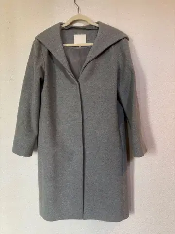 자유구 코트 그레이