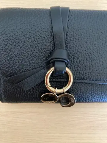 정품 끌로에 블랙 3단 폴더형 지갑 미사용에 가까움