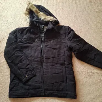 루이 샤를통 후드 부착 다운 자켓 2L