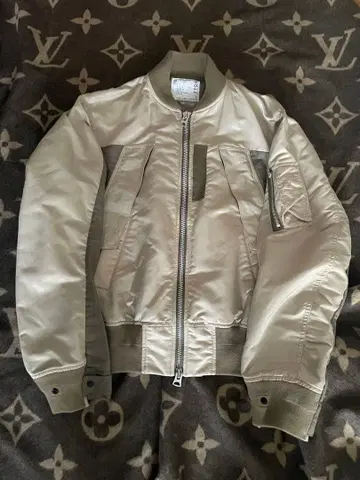 sacai 22SS 나일론 트윌 믹스 블루종 MA-1