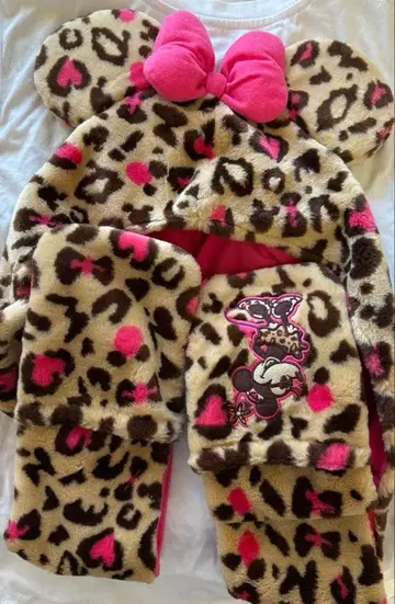 디즈니 팬캡 레오파드 무늬