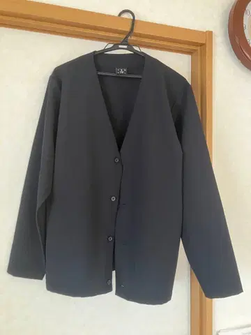 뉴발란스 THE CITY 라이프 의류 블랙 가디건 M 사이즈