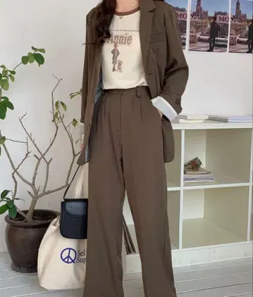 브라운 셋업 M 사이즈