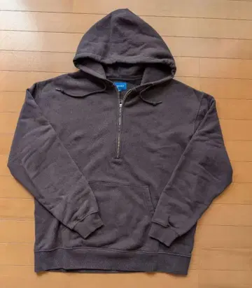 새상품급 BEAMS 하프 지퍼 후드티 차콜 L 그레이