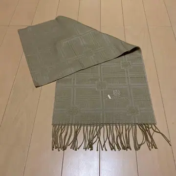 아쿠아스큐텀 베이지 체크 캐시미어 혼방 머플러