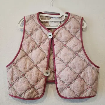 pheeta 피타 론 헤르만에서 구매한 퀼팅 베스트