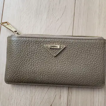 LANE 올리브 그린 가죽 장지갑