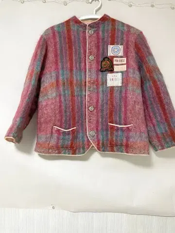 핑크하우스 와펜 부착 아우터