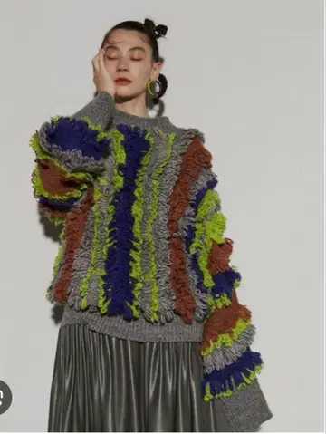 un3d 새상품 멀티 컬러 루프 니트