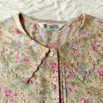 Scottish House 꽃무늬 반팔 블라우스 면 100%