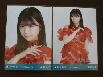 노기자카46 토미사토 리나 13thBD 라이브 의상2 요리 츄