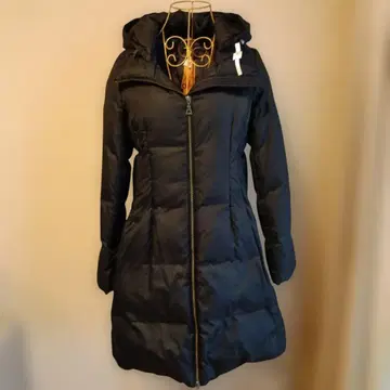 블랙 다운 코트 여성용 [ 입었을 때 라인이 깔끔합니다 ]