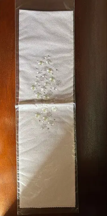 기모노 자수 장식용 깃 (실크)