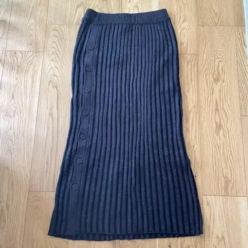 KBF 리브 니트 스커트