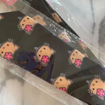 미개봉 새상품  넥타이 블랙 일광화상 키티 스핀스