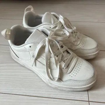 천연 가죽 무인양품 x Reebok 로우컷 스니커즈