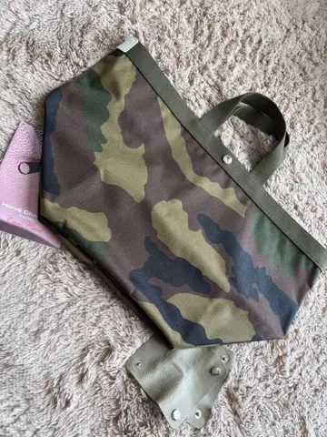 에르베샤 펠리에 725 토트백