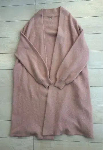 스나이델 이시하라 사토미 착용 퍼 라이크 롱 가디건