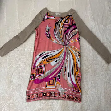 새상품급 EMILIO PUCCI 튜닉 긴팔