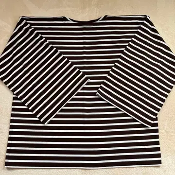 새상품급 Oblada 오블라다 보더 티셔츠 브라운