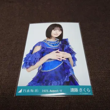 노기자카 엔도 사쿠라 13th BD 라이브 의상 2 중