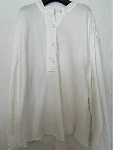 더 신존 밀리터리 헨리 풀오버