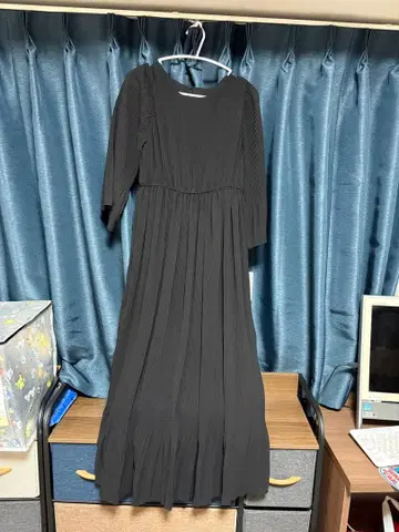 스콧 클럽 플리츠 원피스 미사용 새상품