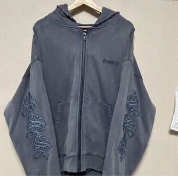 서플라이어 후드티