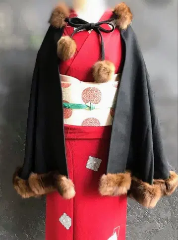 캐시미어 100% 퍼 부착 숄