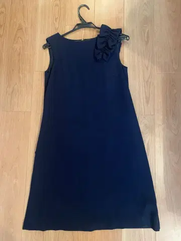 쿠미쿄쿠 네이비 프릴 슬리브리스 원피스 사이즈 2