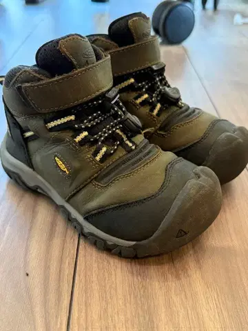 KEEN 키즈 트레킹 슈즈 18cm