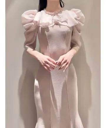 SNIDEL 퍼프 슬리브 니트 원피스 핑크