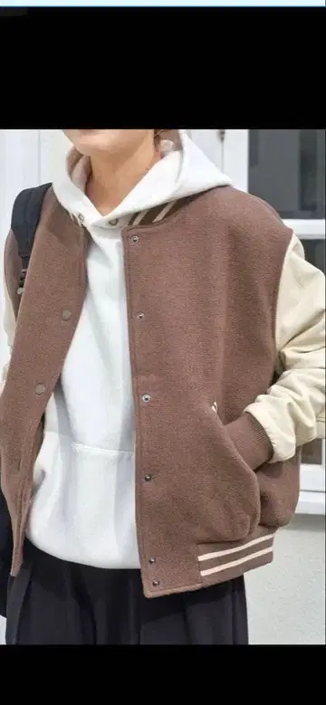 스픽앤스팬 스탠다드 바시티 자켓 36 브라운