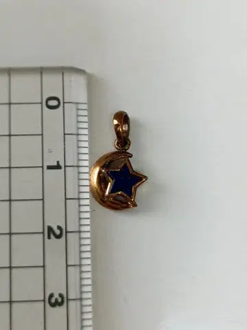 라피스 스크럽 펜던트 탑