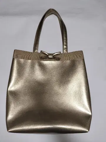 골드 리본 포함 토트백