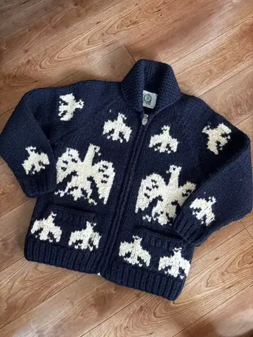 캐나다제 캐내디언 스웨터 카우친 가디건 집업 이글 패턴