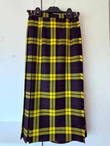 미사용품 오닐 오브 더블린 스커트 83cm 울 100%