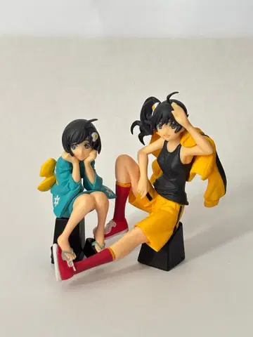 모노가타리 시리즈 츠키히 카렌 피규어