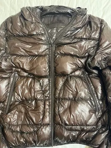 HERNO 헬노 후드 울트라 라이트 다운 46 브라운