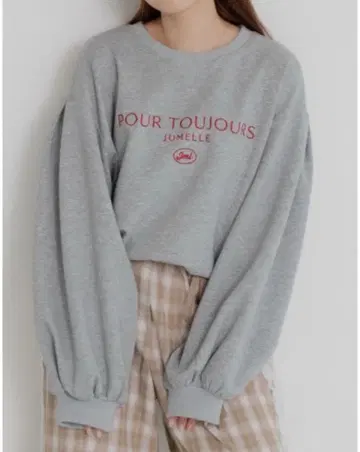 jumelle lace lettering sweat