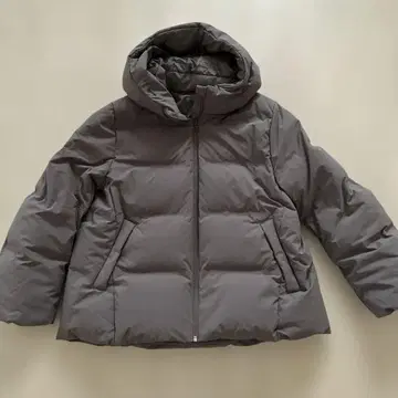 유니클로 심리스 다운 자켓 그레이 XL