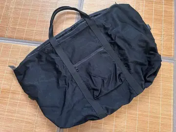 Y'SACCS 블랙 보스턴 백