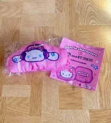 산리오 시나몬 롤 and ST 하라주쿠 한정판 쿠션 키링 새상품